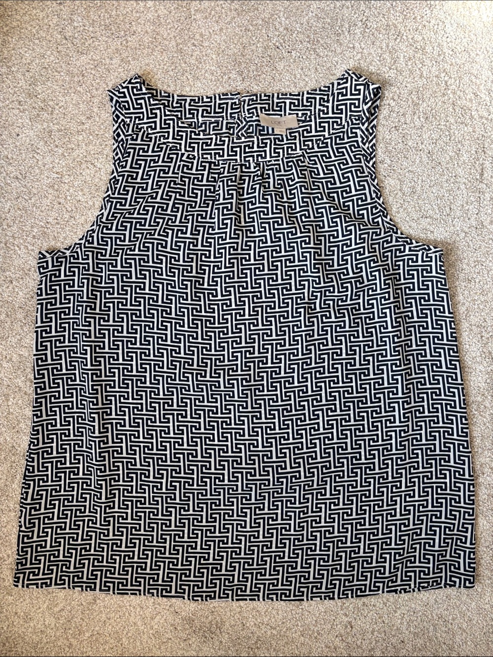 LOFT Black & White Geometric Sleeveless Blouse